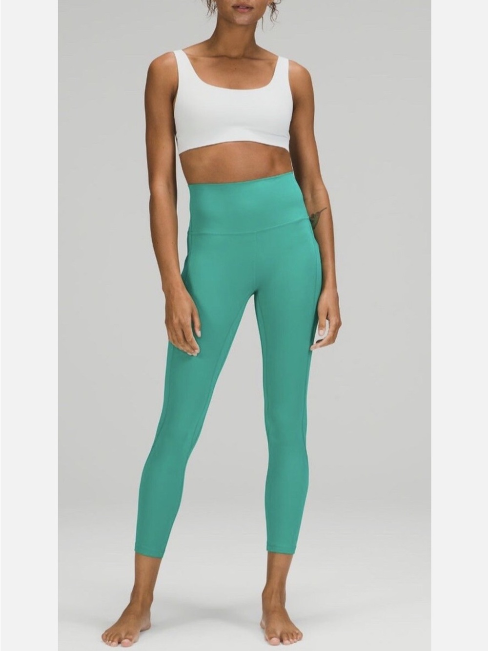Lululemon align high rise leggings w pockets size 6 green